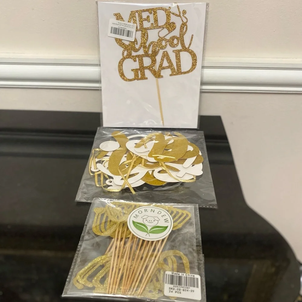Gold Glitter 'Class of Med school Grad'